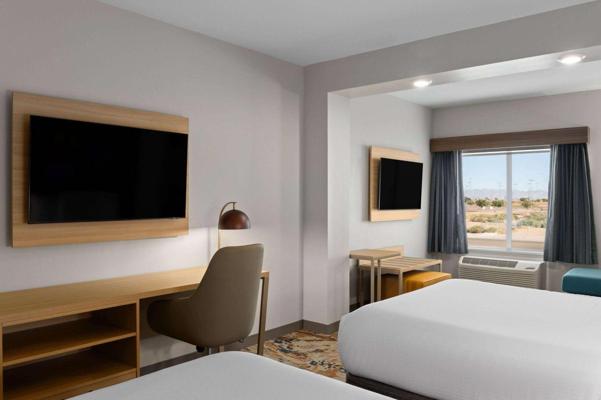La Quinta & By Wyndham Hotel Yuma